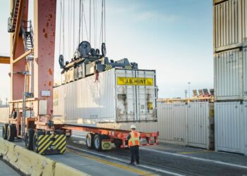 J.B. Hunt sees normal seasonality in Q3