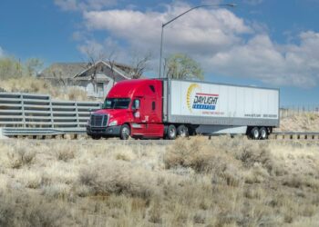 LTL survey: Daylight Transport No. 1 overall, Old Dominion top national carrier