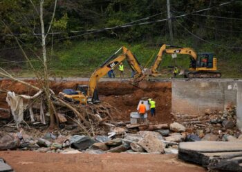 Missouri trucker hauling his very first load trapped for days by Helene
