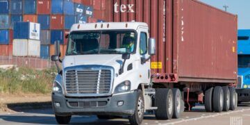 No change to transportation capacity in September, sentiment survey finds