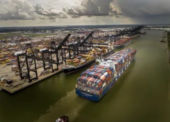 Port Houston breaks records with over 3 million TEUs in 2024