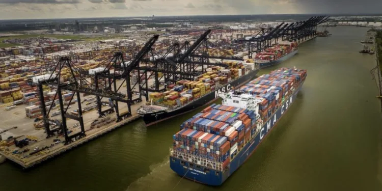 Port Houston breaks records with over 3 million TEUs in 2024