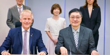 Ports of Singapore and Hamburg sign cooperation deal