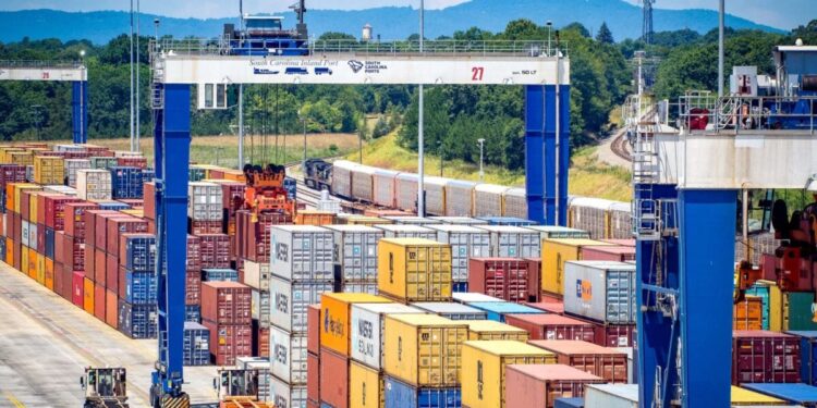 Rail a key to 10 million-TEU Charleston forecast