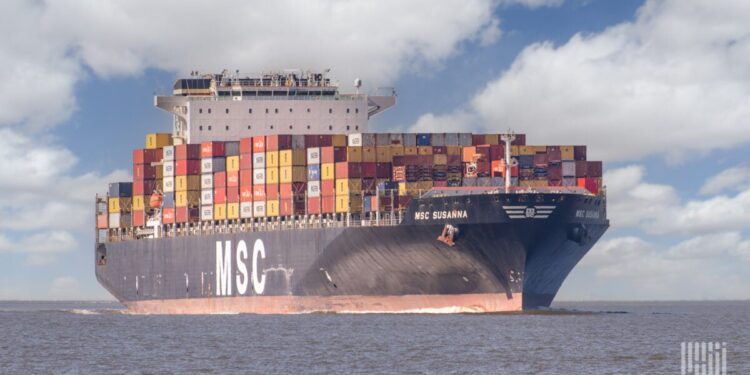 Roaring volume drives record for Port of Los Angeles