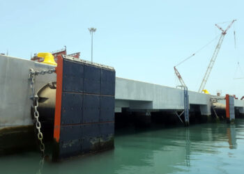 ShibataFenderTeam provides DP World Callao with fender systems