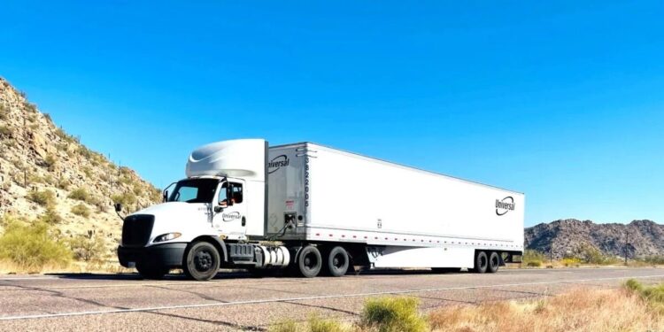 Universal Logistics misses on Q3 EPS and revenue forecasts