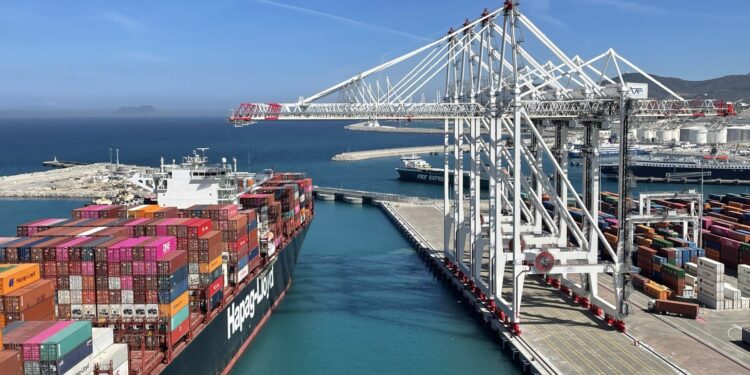 Vessel orders cause market paradox of falling demand and rates