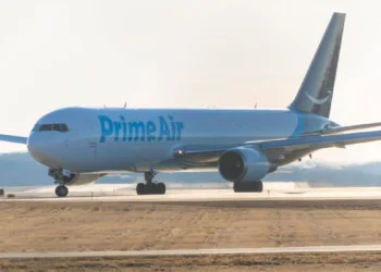 21 Air makes debut cargo flight for Amazon