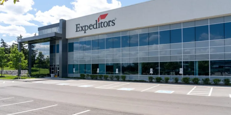 Expeditors, aided in part by pull-forward volumes, reports strong Q3