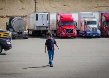 FMCSA’s CDL rule will be test for safety, freight capacity