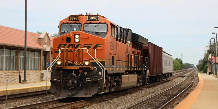 FRA slows Class I railroad implementation of improved track and train inspections