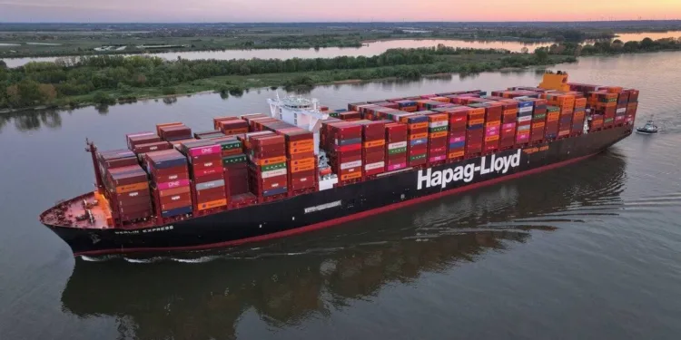 Hapag-Lloyd bets big on green newbuilds