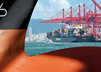 Hapag-Lloyd buys local shipmanager