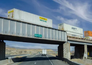 Intermodal is containing the truckload market