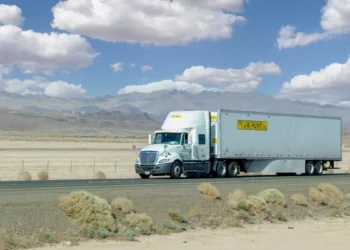 J.B. Hunt announces changes to executive team