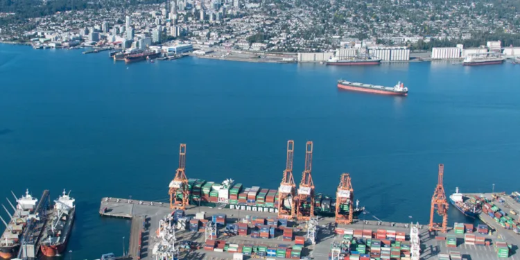 Lockout continues as British Columbia port labor talks break up