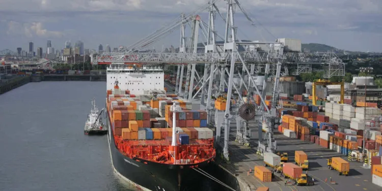 Mediation for Montreal port labor talks