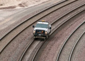 Railroads ask federal courts to order FRA to take action on waylaid safety waivers