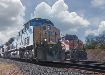 Railroads have turned the corner on service and resiliency, analysts say