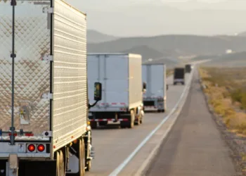 Spot rates break out ahead of holidays