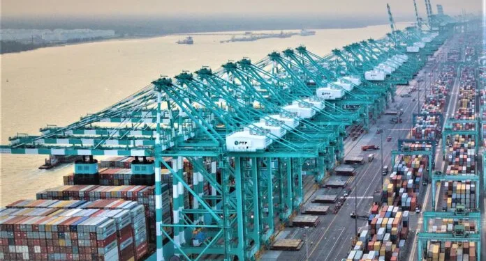 Technology Integration and Trends in Most-Efficient Ports Worldwide