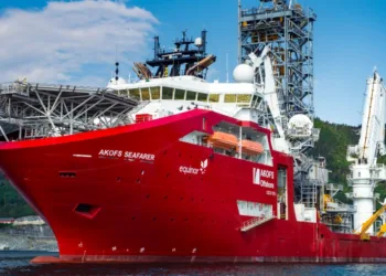 AKOFS Offshore gets $300m extension for well intervention vessel