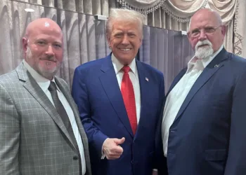 Analysis: Port strike or no port strike?