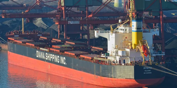Diana Shipping kamsarmax going on hire with NYK Line