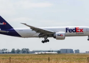 FedEx makes big push for third-party air cargo