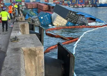 FESCO ship capsizes at Istanbul berth