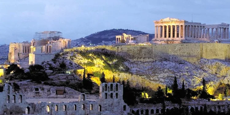 Greek broker Intermodal takes over Golden Destiny