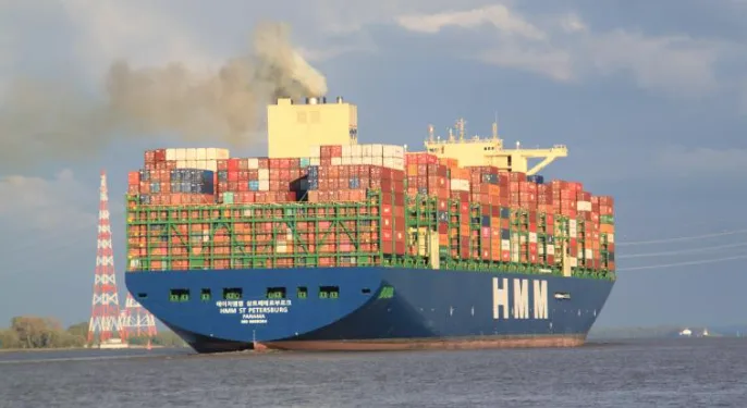 HMM giant boxship collides with oil tanker in Spain