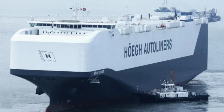 Höegh Autoliners secures new five-year car shipping deal