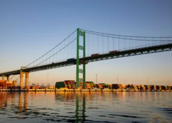 Los Angeles on pace to exceed 10 million TEUs for second time in port’s history