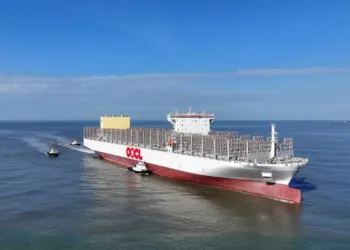 OOCL names its newbuild 16,800 TEU vessel in China