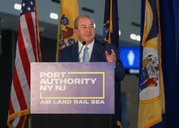 O’Toole re-elected NY-NJ Port Authority chairman