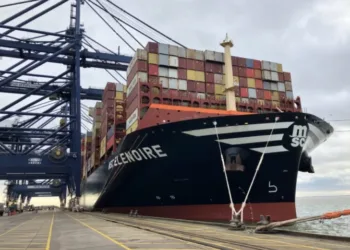 Port of Felixstowe marks new draft record