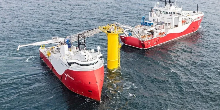 Seaway 7 wins work on wind farm off Scotland
