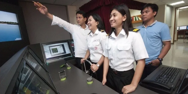 Shipping shows improvement when it comes to diversity, equality and inclusion