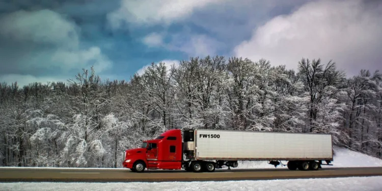 Solid holiday spending growth supporting truckload market
