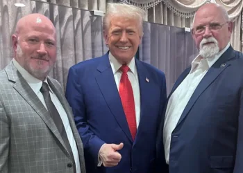 Trump comes out in support of dockworkers in automation battle on US east coast