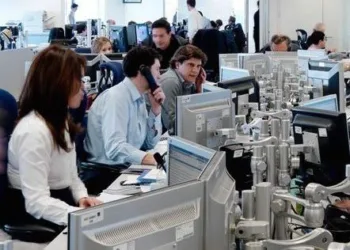 2025 will see fewer but better hires in commercial shipping