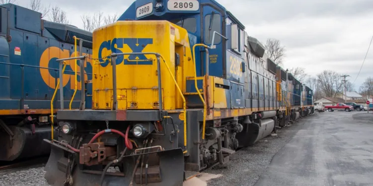 CSX Q4 profits sink on lower coal and fuel revenue, hurricane-related costs