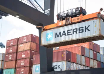 Maersk urges container pickup ahead of potential port strike
