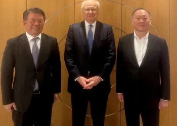 MOL acquires majority stake in Gearbulk