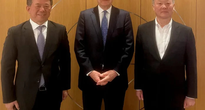 MOL acquires majority stake in Gearbulk