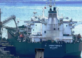 Performance Shipping extends aframax charter at lower rate