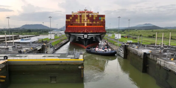 Senate debates ways to gain leverage over Panama Canal