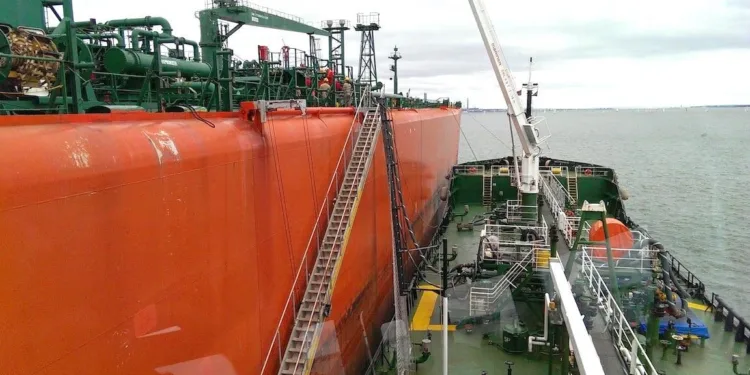 Sentek Marine barred from selling bunkers in Singapore